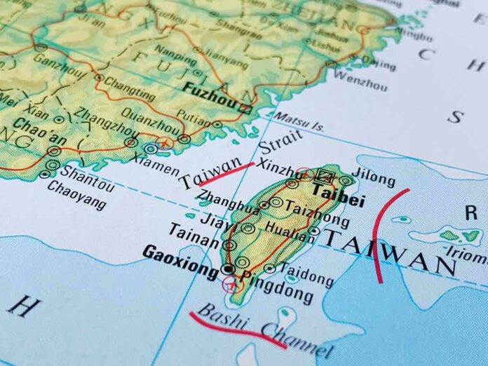 Map showing Taiwan and surrounding areas in detail