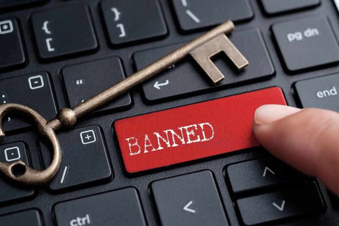 Key on keyboard with banned button pressed