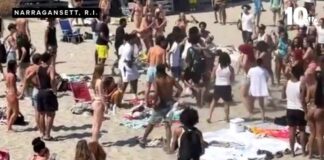 3 STABBED - Beach Bloodbath!