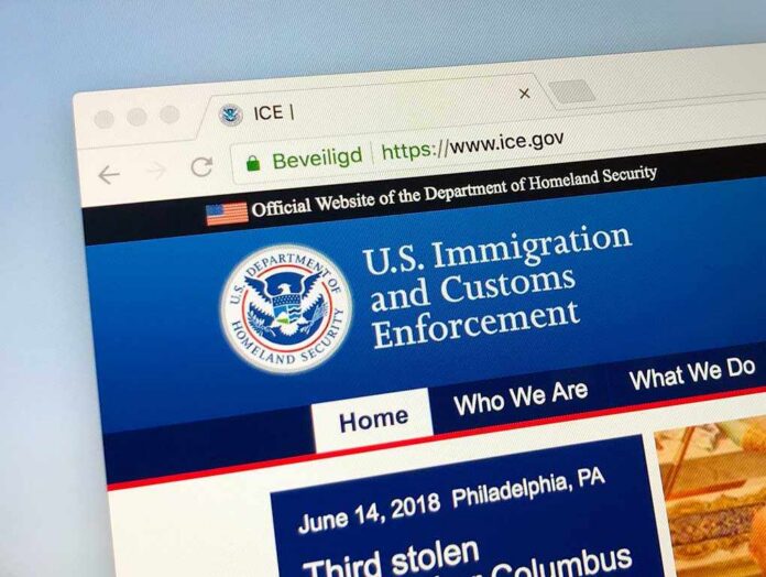 Washington,,D.c.,,United,States,-,June,14,,2018:,Official,American ICE
