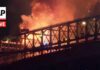 Brooklyn Bridge BURNS – What Went Wrong? LIVE: Fire on Brooklyn Bridge during July 4th fireworks show in New York