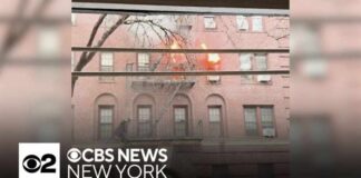 4 people, including firefighter, injured in Brooklyn Heights apartment building fire