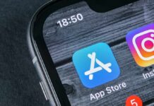 Apple Pulls Telegram — Over One Post smartphone screen showing app icons and notification badges